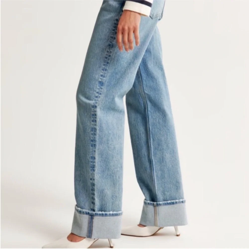 Abercrombie 32/14 LONG Cruve Love Low Rise Baggy Jeans with Cuffed Rolled Hem